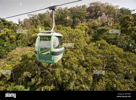 The Kuranda Skyrail over the Daintree rainforest in northern Queensland ...