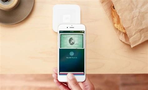 Square To Launch Contactless Apple Pay Reader For Any Business Apple