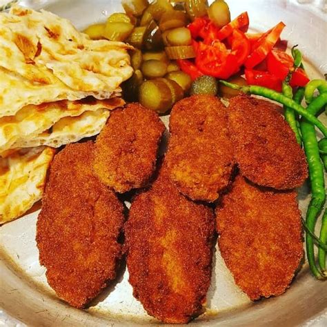 طرز تهیه کتلت لاهیجان خوشمزه و بازاری مرحله به مرحله