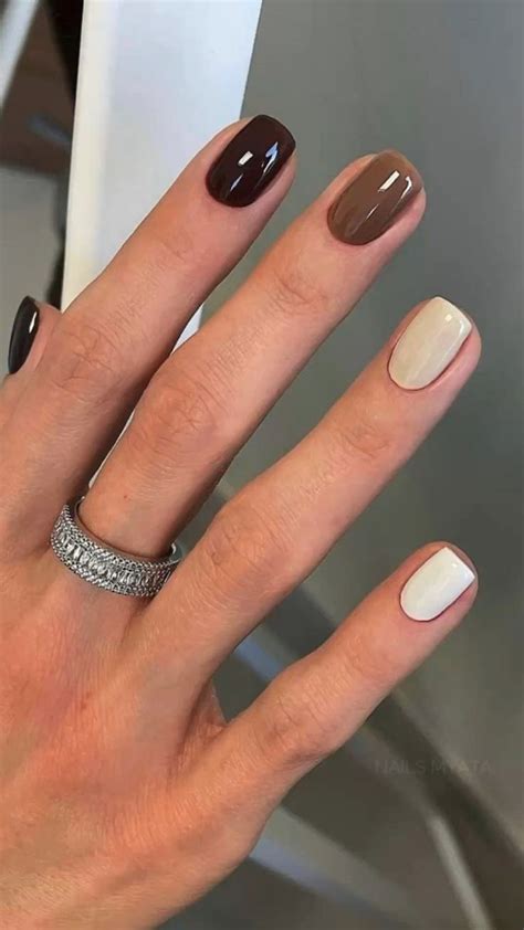 Neutral Color Nail Inspo Neutral Colored Nails Neutral Nail Design