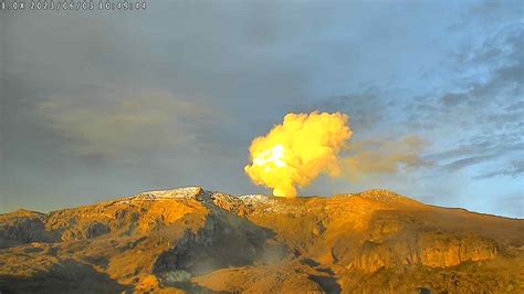 A Qué Se Deben Las Incandescencias En El Volcán Nevado Del Ruiz Infobae