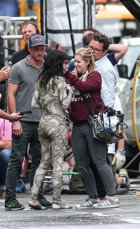 The Mummy Sofia Boutella En Pleine Action Sur Les Photos Du Tournage