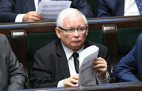 Kampania samorządowa wchodzi w krytyczną fazę Jarosław Kaczyński ma