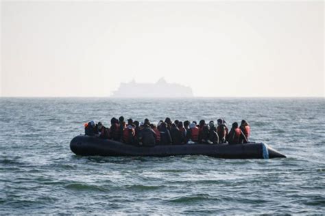 La Police Fran Aise D Mant Le Un R Seau De Passeurs De Clandestins Dans