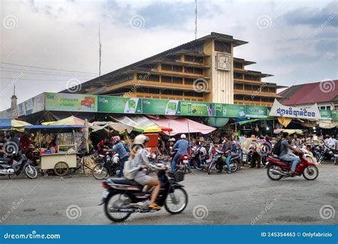 Phsar Nath Market Editorial Stock Photo Image Of Night 245354463