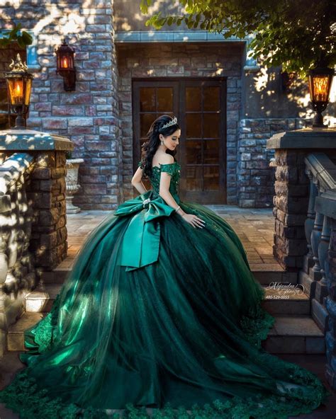 Pin By Aimee Robertson On Aaliyah Quince Quince Dresses Mexican