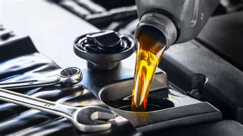 Why Is My Car Burning Oil Symptoms Causes Solutions Engineerine