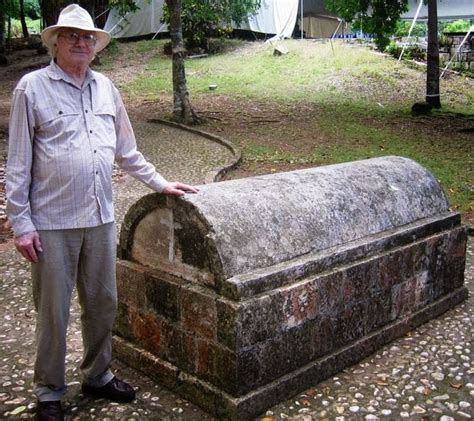 ABT UNK: Tombstone Tuesday: Annie Palmer, "The White Witch of Rose Hall" in Jamaica - or NOT