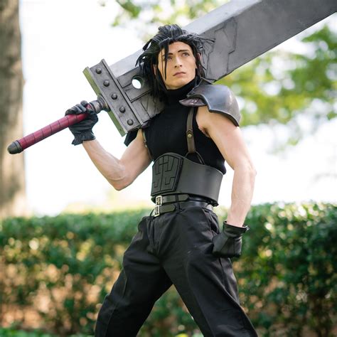 Handmade Buster sword and cosplay by Shadoco Cosplay as Zack Fair : r/cosplayprops