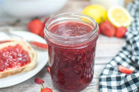 Easy Strawberry Jam Recipe Without Pectin