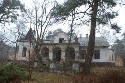 Arche Kupuje Dworek Bojar W W Podwarszawskim Otwocku Hotelarz