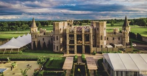 Review Kentucky Castle One Of Americas Most Luxurious Castles