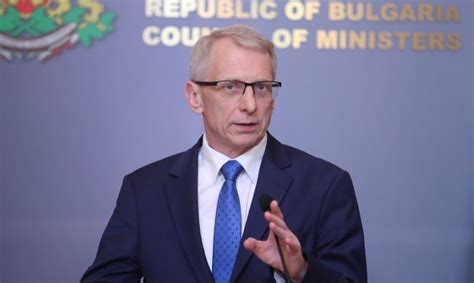 Денков увери: Работим усилено, за да бъдем в еврозоната на 1 януари ...