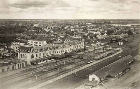 Hanoï 1952 Photo de la Gare avec Train et Vue Générale Flickr