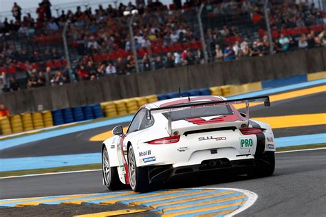 Photo PORSCHE 911 991 GT3 RSR 24 Heures du Mans 2013 médiatheque