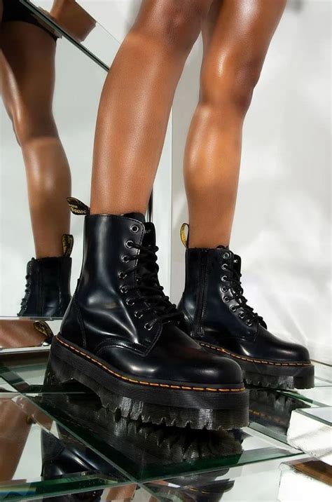 Pin By Monilovesol On Dr Martens Outfits Boots Platform Boots