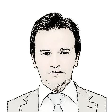 Hüseyin E. – Medium