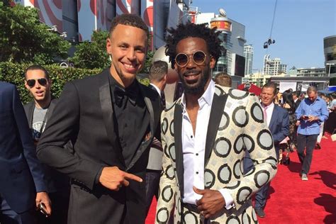 Athletes make fashion statement at 2017 ESPY Awards - ABC7 New York