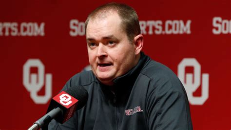 Oklahoma Ex Coordinator Josh Heupel Expected To Be Utah State Oc