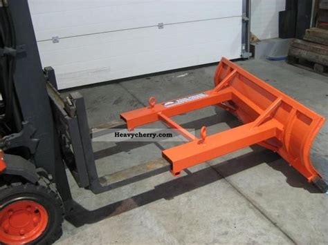 Forklift Snow Plow 2011 Front Mounted Forklift Truck Photo And Specs