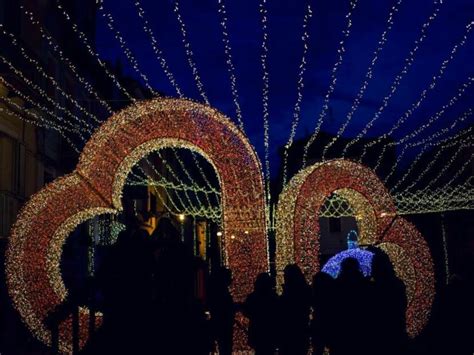 Luminarie Di Larino Verso Le Ultime Due Date All Epifania Il Gran