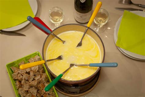 Fondue Savoyarde Le Plaisir Du Fromage Fondue