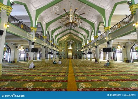 Interior Of The Masjid Putra Or Putra Mosque At Putrajaya Malaysia