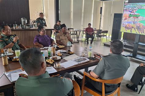 Pangdam V Brawijaya Hadiri Rapat Persiapan Lomba Karapan Sapi Piala