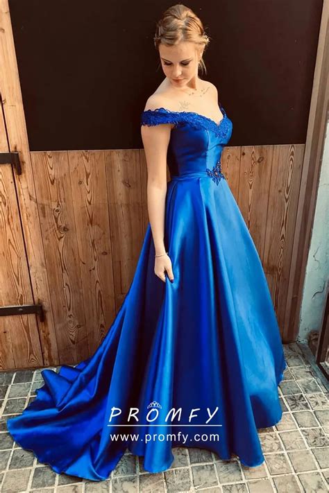 Off The Shoulder V Neck Royal Blue Satin Prom Dress Promfy