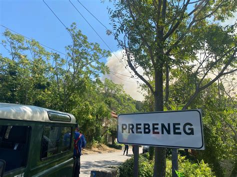 Divampano Le Fiamme Sul Carso Un Incendio Minaccia Prebenicco IL VIDEO