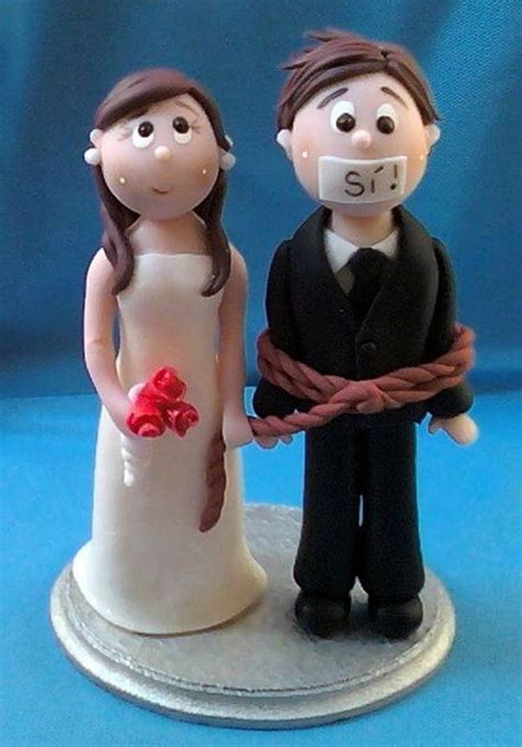 50 Funniest Wedding Cake Toppers Thatll Make You Smile [pictures]