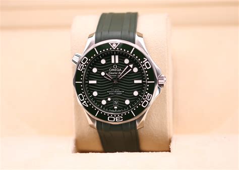 Omega Seamaster Diver 300M Green Dial 210 32 42 20 10 001 2022