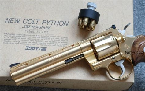 Amazon Smg規格 Kokusaiコクサイ産業 コルトパイソン 6inch 357magnum 24kメッキ リボルバー 金属製