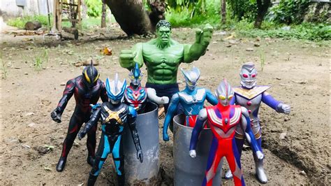 KELUARGA ULTRAMAN ZERO KALENG KALENG ULTRAMAN RIBUT DI SERANG MONSTER