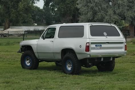 Dodge Ramcharger Prerunner Dodge Ramcharger Dodge Trucks Ram Dodge