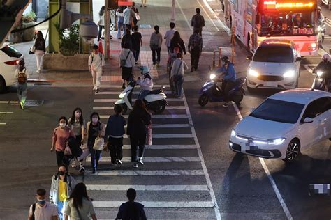 「行人地獄」取締奏效？「這縣市」違規件數暴增、傷亡數反降低 中天新聞網