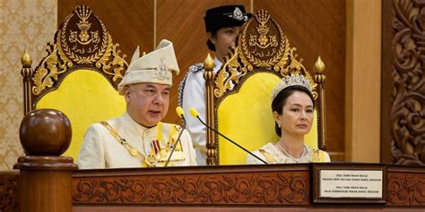 Selagi Ada Rakyat Miskin Bangunan Megah Pencakar Langit Tidak