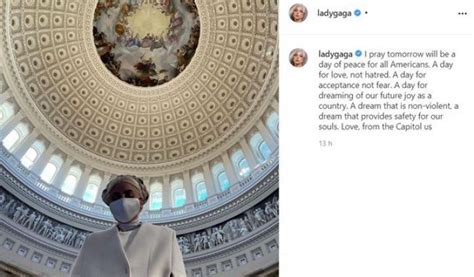 Lady Gaga vestita di bianco a Capitol Hill Prego perché sia giorno di