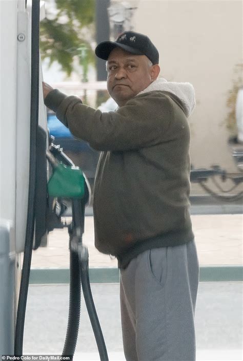 california foster family charged  abuse  young turpin siblings