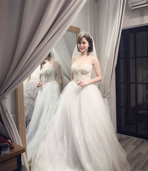 Chụp ảnh cưới ở Đà Lạt hot girl Tú Linh sắp theo chồng bỏ cuộc chơi