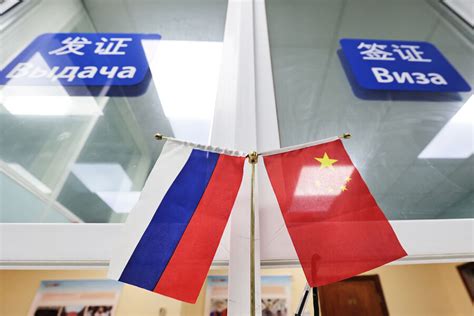 Эксперт предупредил, что отказать в китайской визе могут тем, кто долго ...