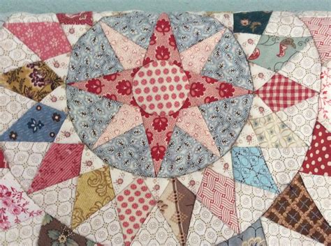 Pin By Judith Ebbelaar On Irish Circle Quilt Circle Quilts Hexagon