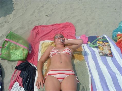Hot Girls Opps Im Exposed Oops Sport Gymnast Beach Cameltoe Views 012