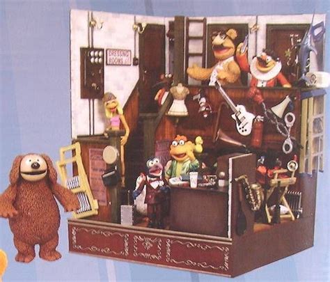 The Muppet Show Palisades Action Figure Backstage Playset And Rowlf