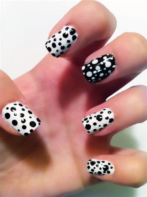 Gorgeous Polka Dot Nail Designs For Stylish Women Ohh My My