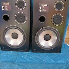 Two Acoustic Studio Monitor Series Speakers With Catawiki