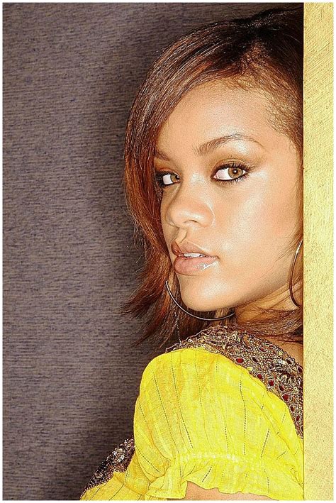 Rihanna Renaud Corlouer Photoshoot 2005 Hq Rihanna Musique Rihanna