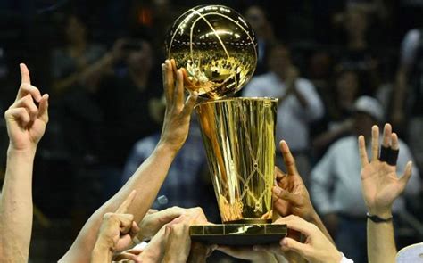 ¿quién Fue Larry Obrien Y Por Qué El Trofeo De La Nba Lleva Su Nombre Grupo Milenio