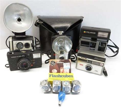 Older Cameras Include Brownie Starflash Camera Brownie Reflex