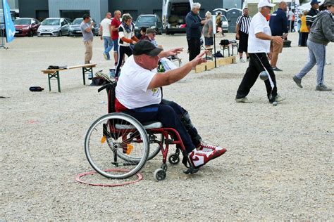 Handi P Tanque Comment Adapter Les R Gles Du Jeu De P Tanque